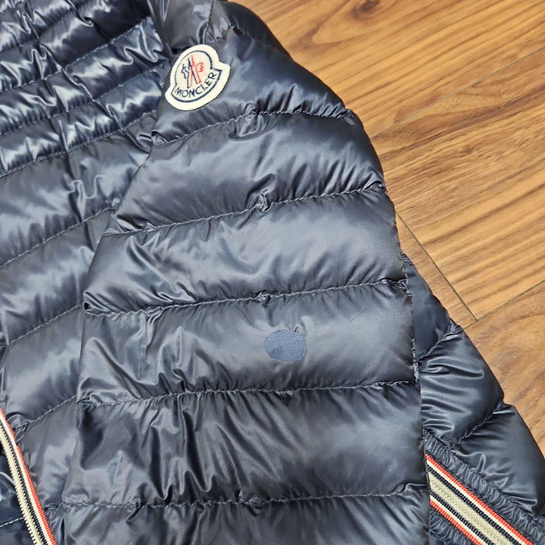 モンクレール ダニエル　ライトダウンジャケット ダニエル　サイズ２　難あり