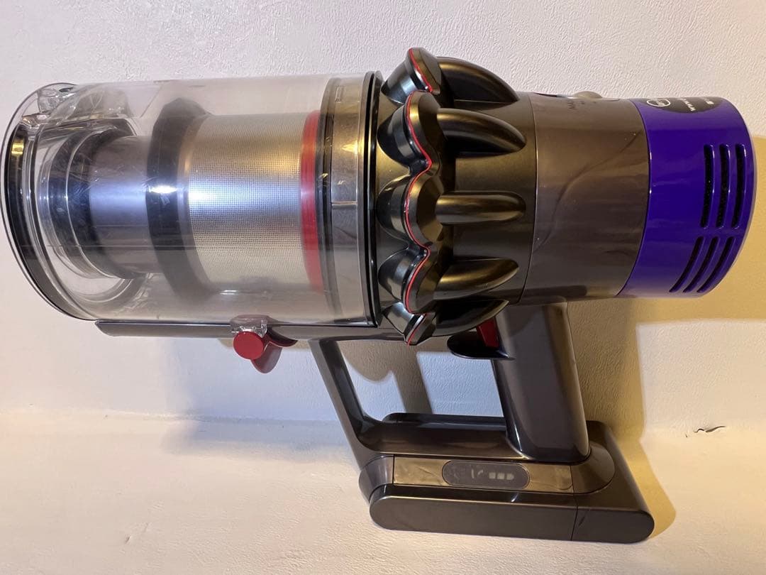 【動作品＆バッテリー劣化無し】ダイソン掃除機 dyson sv12 V10 T1