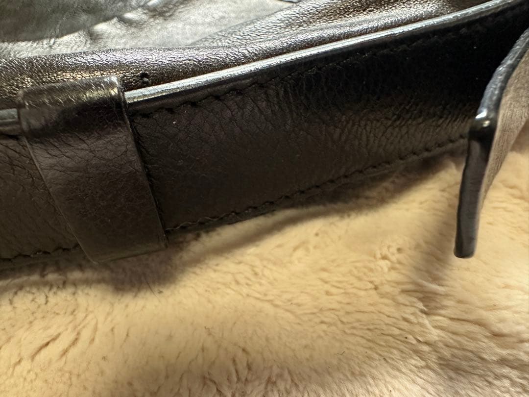 サンローラン　モンバサ