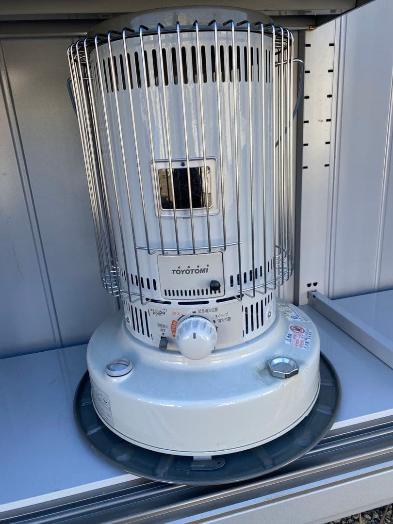 美品　トヨトミ・トヨストーブ電子点火PonPa RS-W30 石油ストーブ