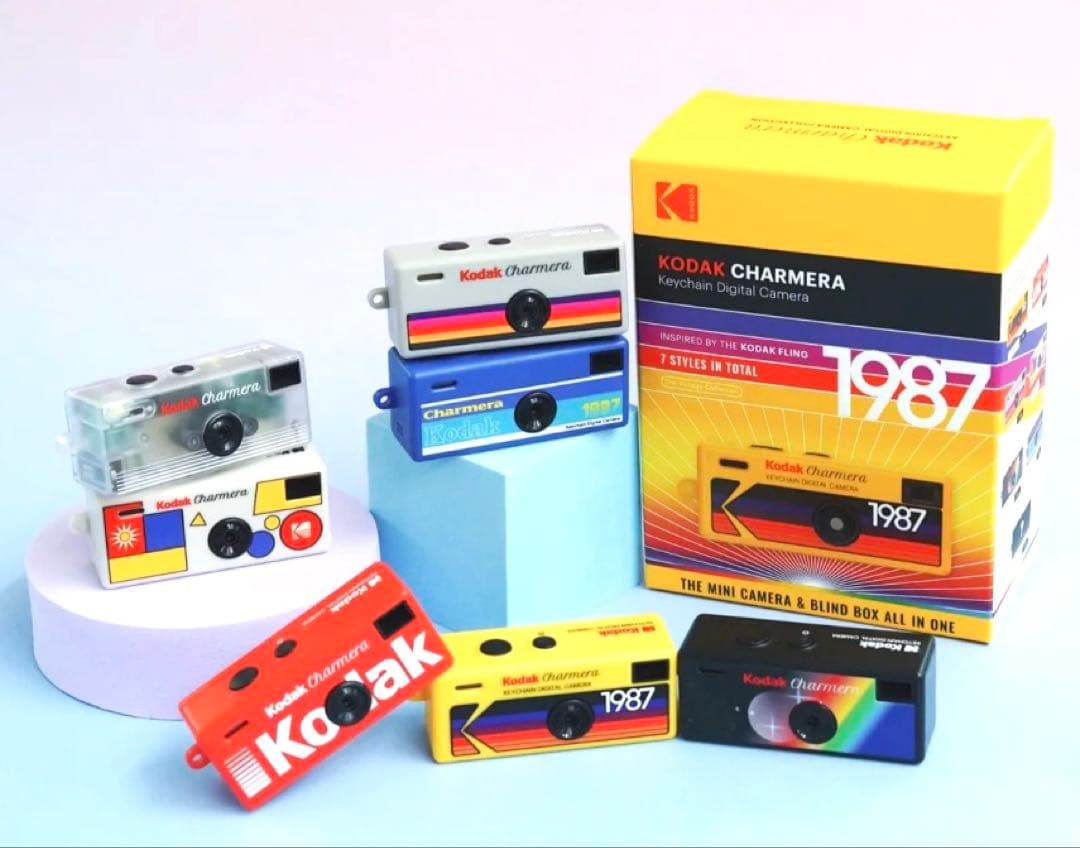 未開封 ２個セット キーホルダー型デジタルカメラKodak Charmera