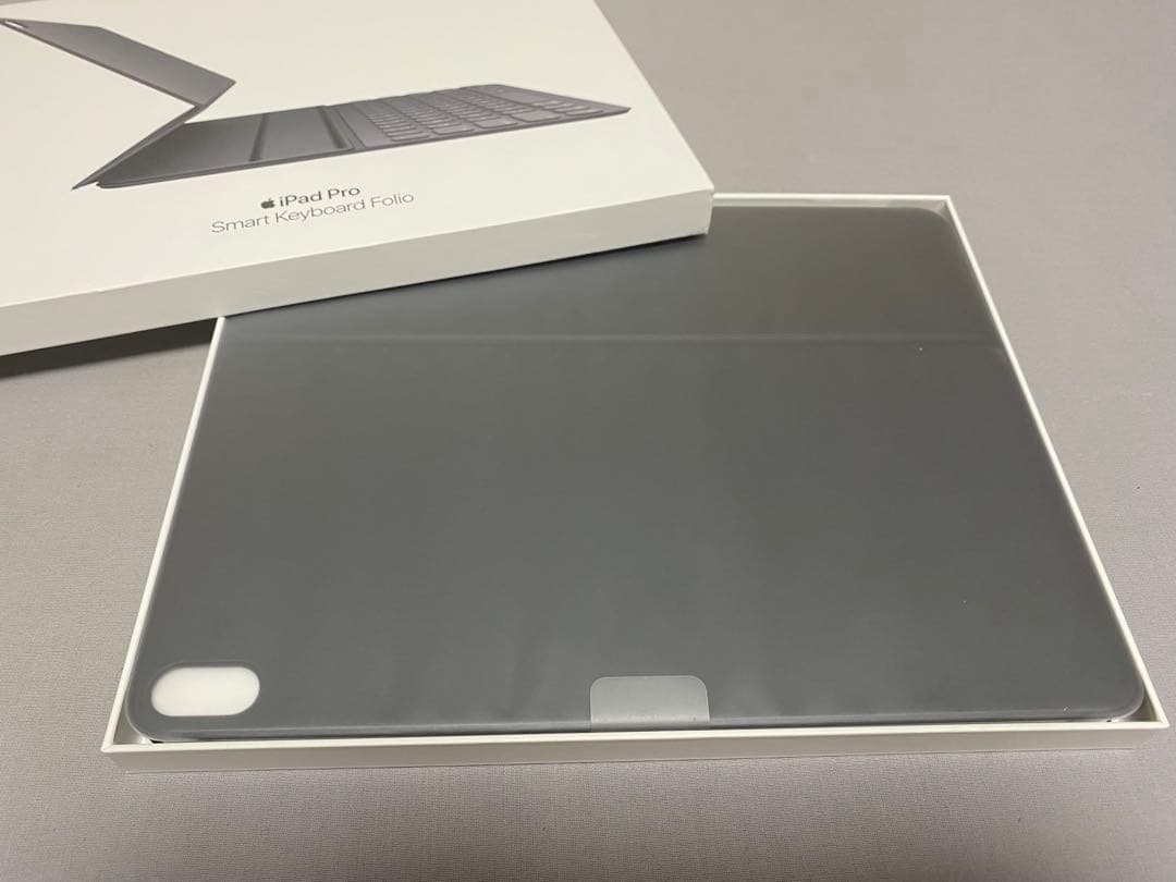 iPad Pro 12.9インチ用 Smart Keyboard Folio