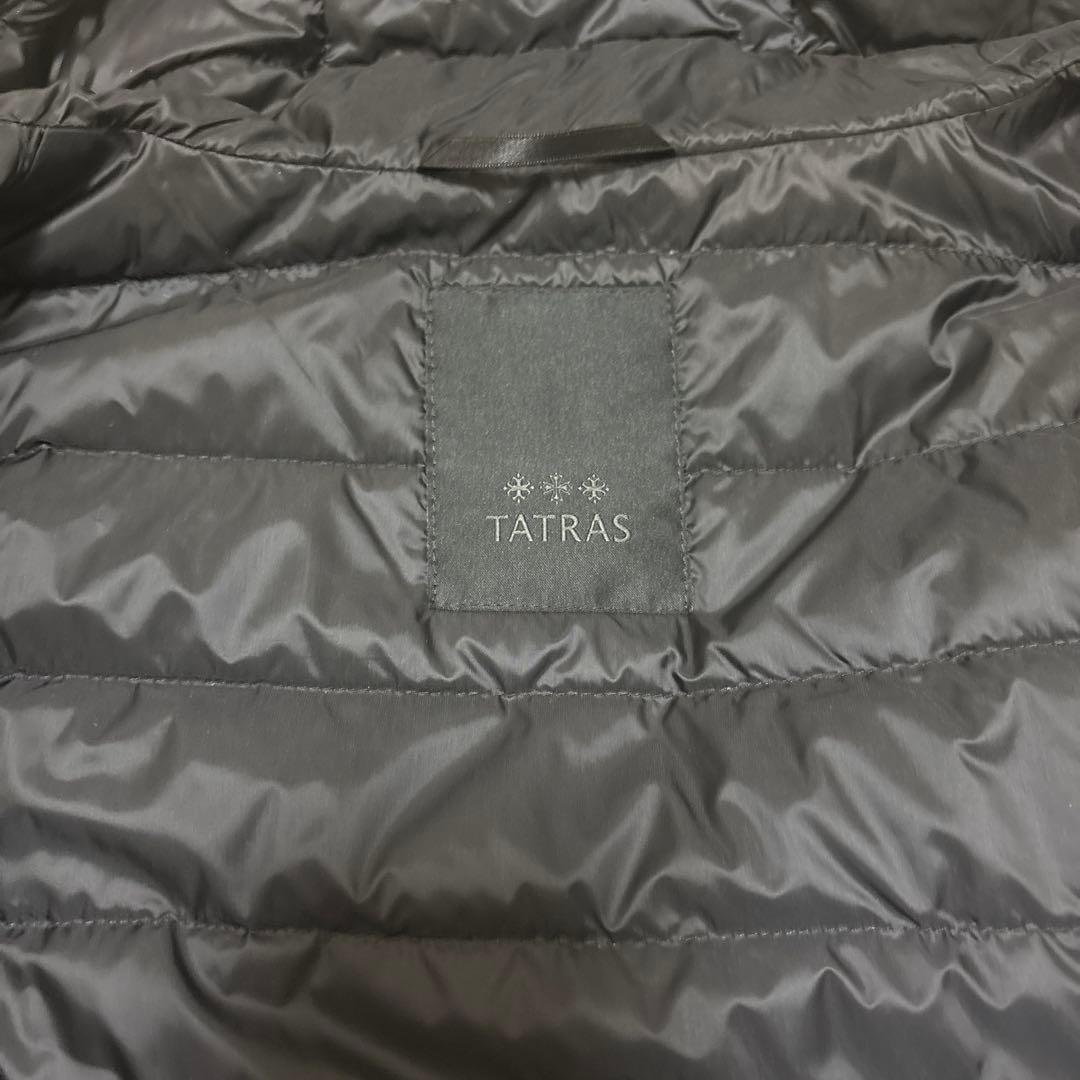 TATRAS フード付きライトダウン ブラック