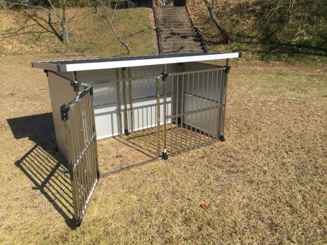 ステンレス製ドッグハウス　DFS-M1（0.5坪屋外用犬小屋）中型/大型犬用