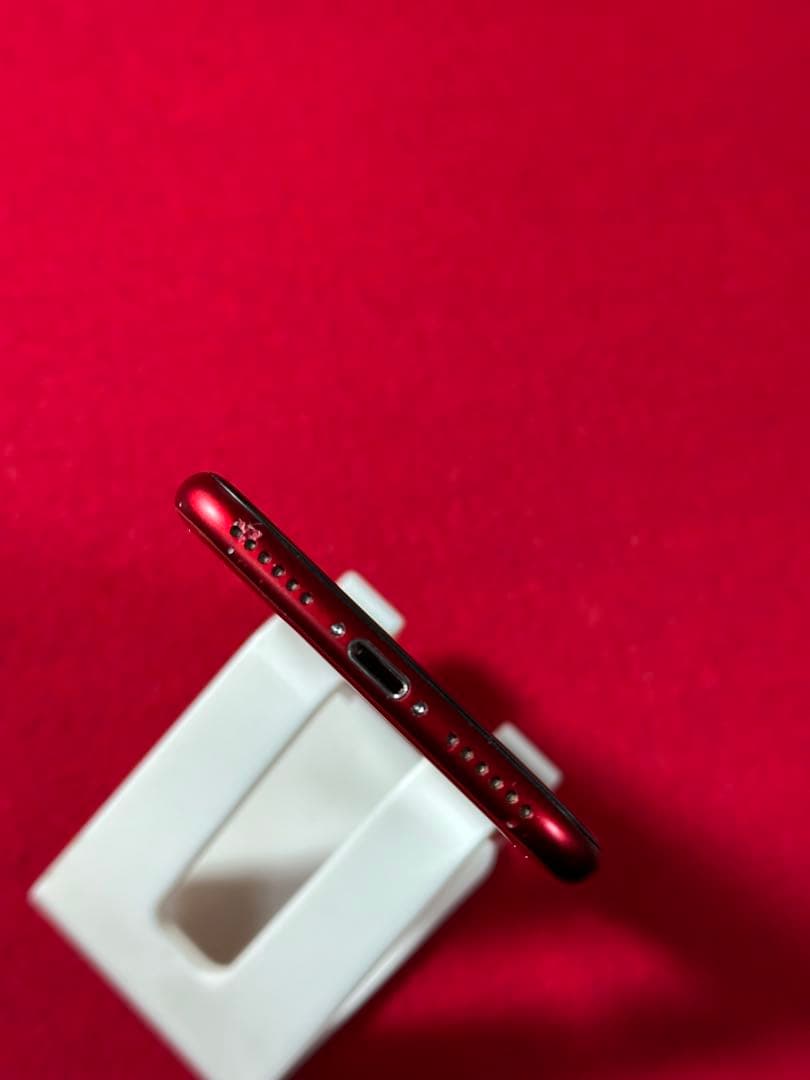 【3758】iPhone SE3第3世代レッド 64GB simフリー