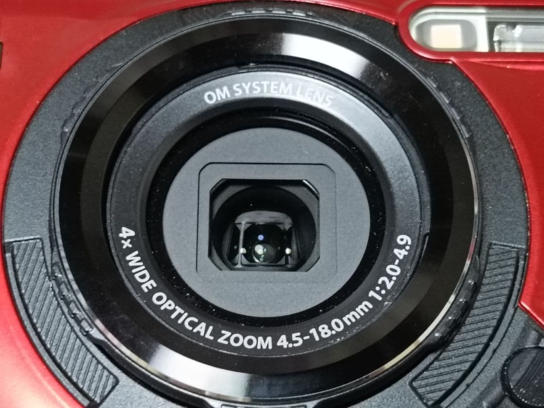 OLYMPUS TG-7 コンパクトデジタルカメラ