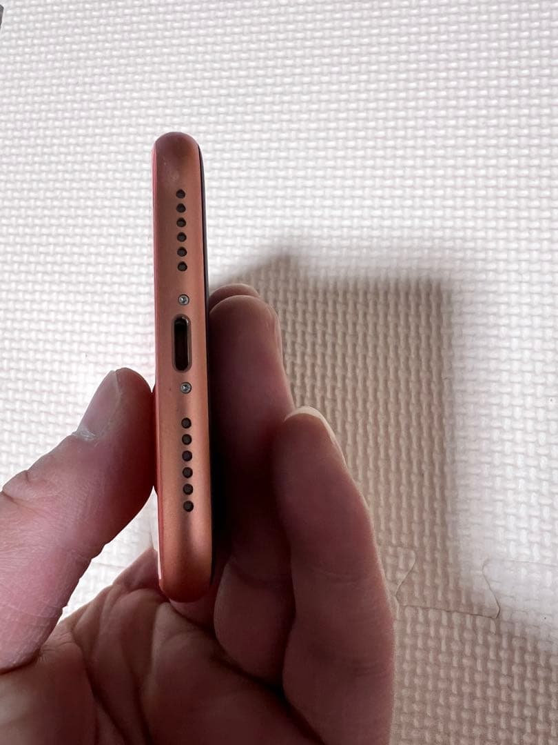 iPhone XR 128GB コーラル 本体 SIMロック解除