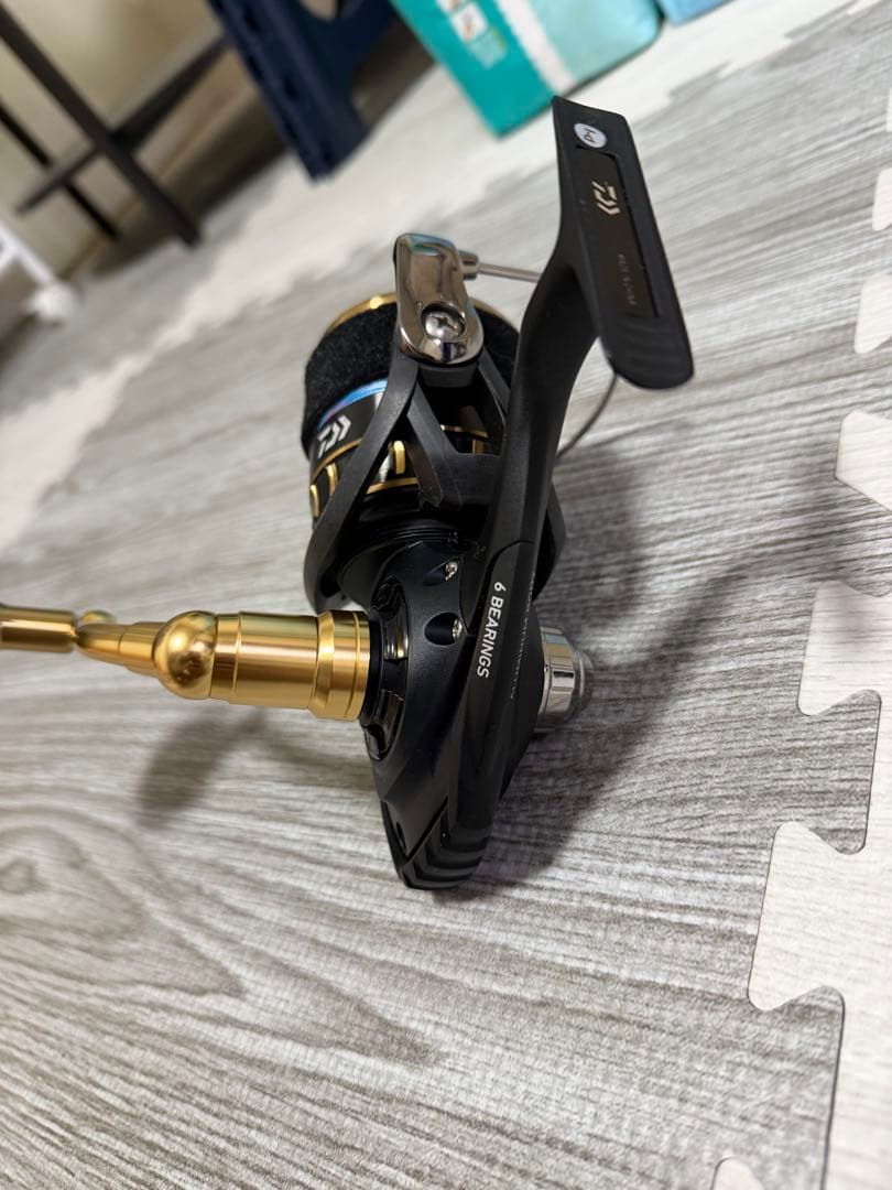 DAIWA BG SW 8000-H スピニングリール