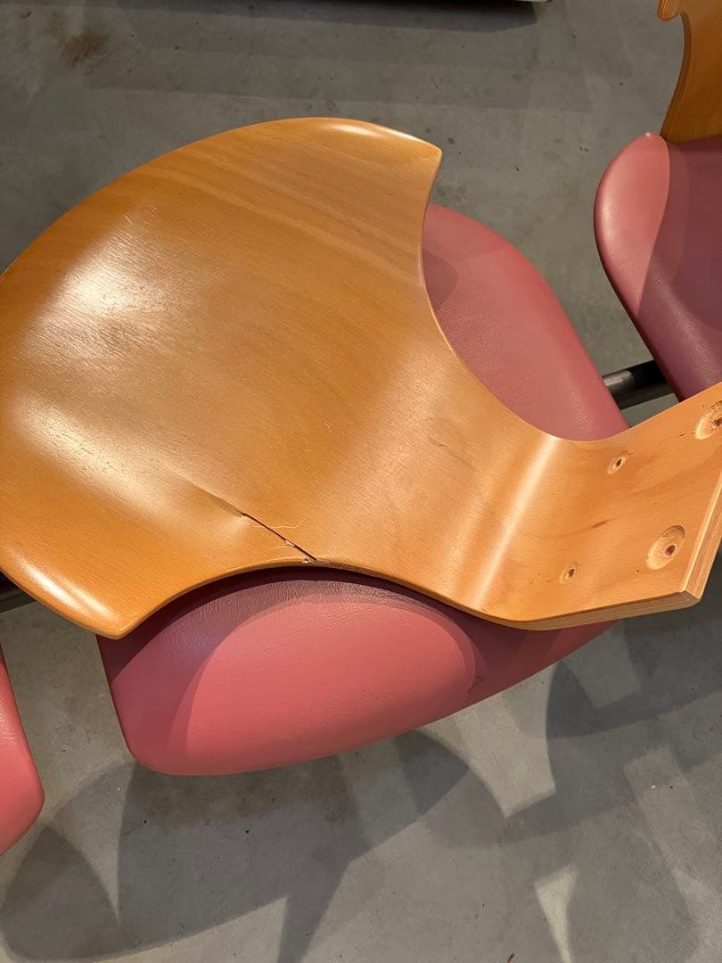 ホウトク、クッシュ、デザイナーズベンチ、カルテル、パントン、イームズ、