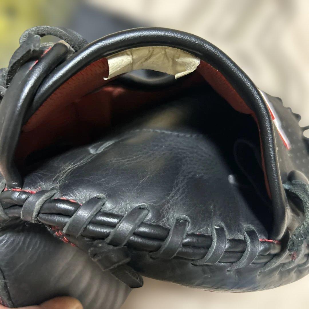 Under Armour 軟式グローブ 黒　キャッチャーミット　右投げ