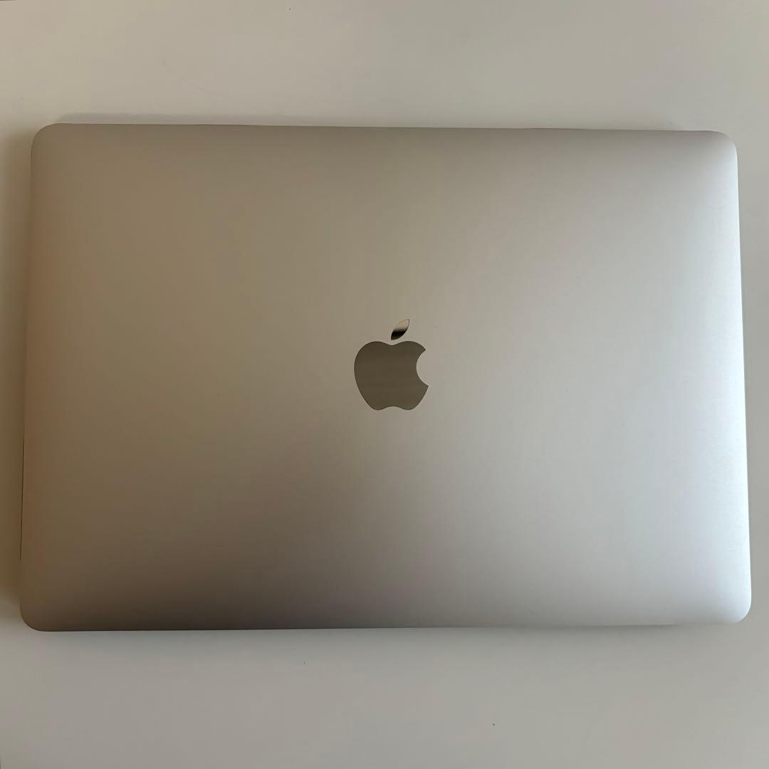 Apple MacBook Air M1 8GB 256GB シルバー