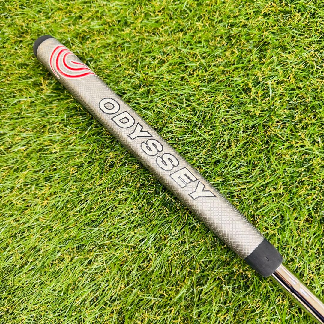 ODYSSEY O WORKS BLACK 2-BALL FANG S パター
