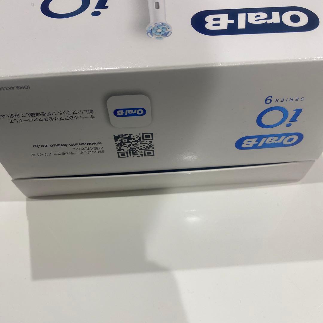 Oral-B iO Series 9 充電式電動歯ブラシ本体