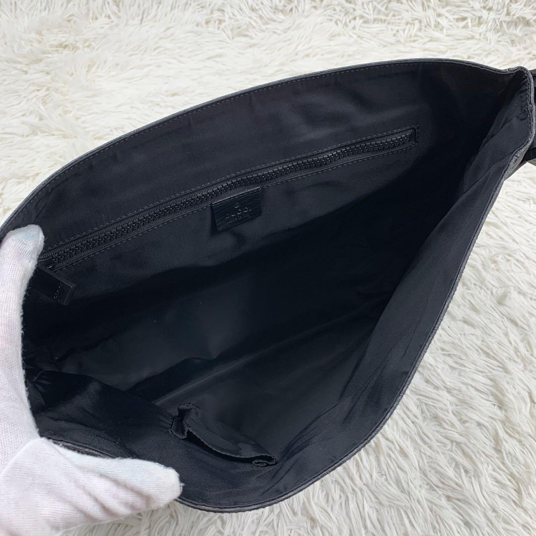 【✨極美品✨】グッチ メッセンジャーバッグ GGスプリーム ブラック 付属品完備