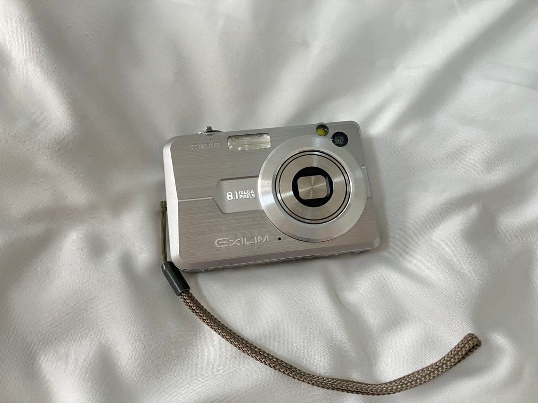 【値下げ】CASIO EXILIM EX-Z850 デジタルカメラ 2006年製