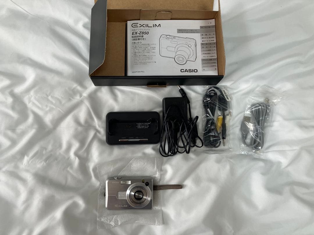【値下げ】CASIO EXILIM EX-Z850 デジタルカメラ 2006年製