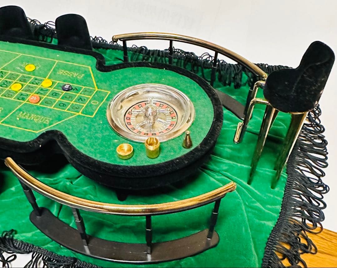 値下げミニチュア ルーレットテーブルセットMINIDELUXE ROULETTE