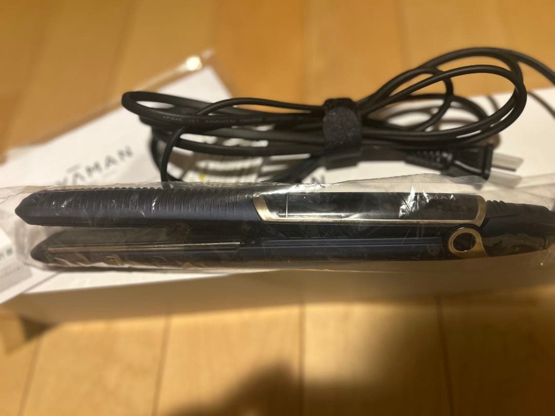 YA-MAN スムースアイロンフォトイオンネイビー 型番：YJHB0L