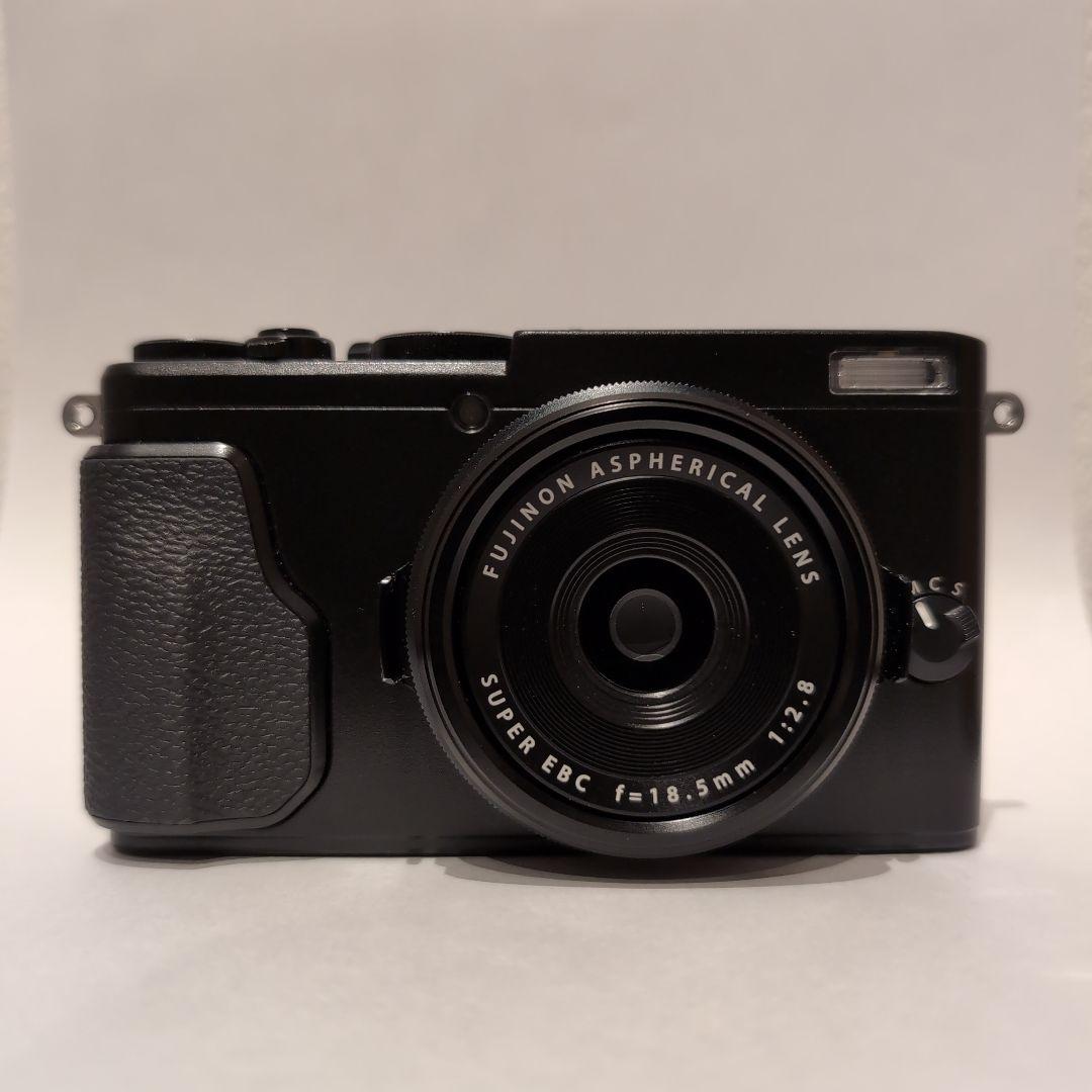 デジタルカメラ Fujifilm x70