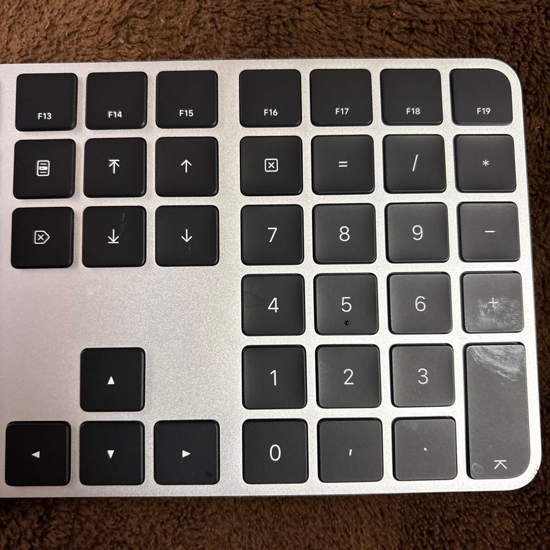 キーボード Apple Touch ID Magic Keyboard