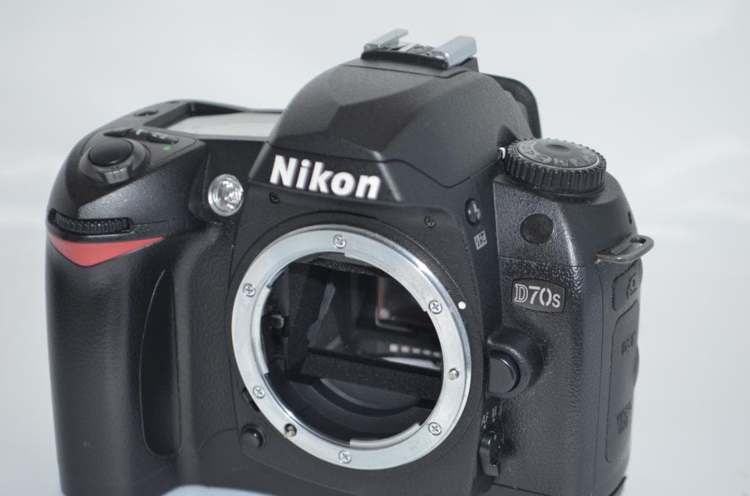 ❤️美品&届いたらすぐに使える❤️Nikon D70s❤️