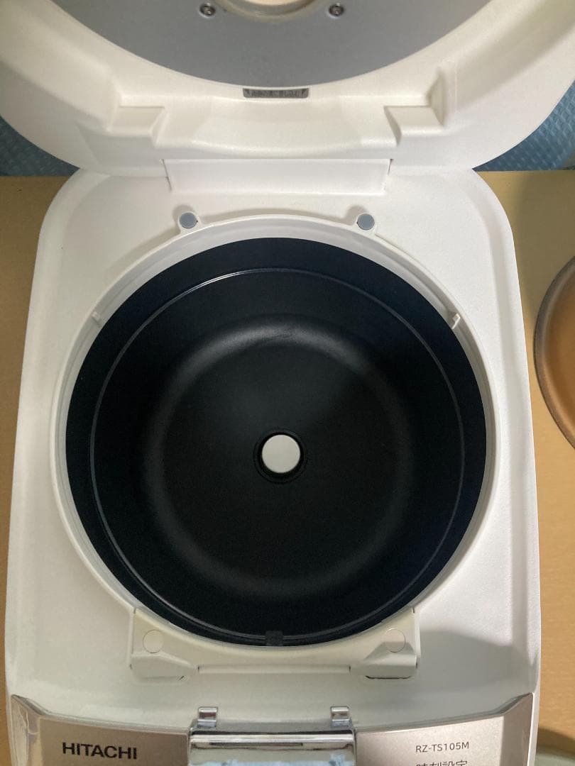 ★美品★22年製HITACHI RZ-TS105M　IHジャー炊飯器5.5合炊き