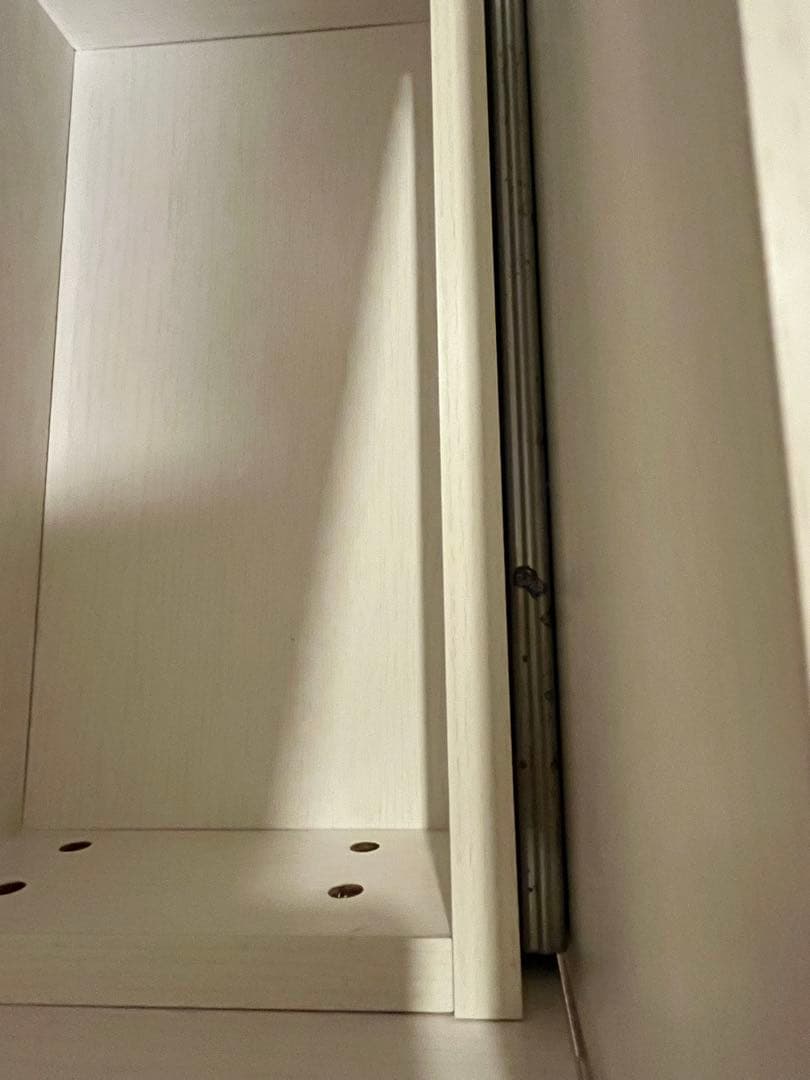 ロウヤ　ホワイト木製ガラス収納　ドレッサー