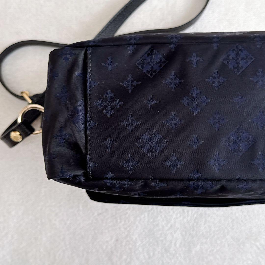 【新品 未使用】russet ラシット ショルダーバッグ モノグラム ネイビー