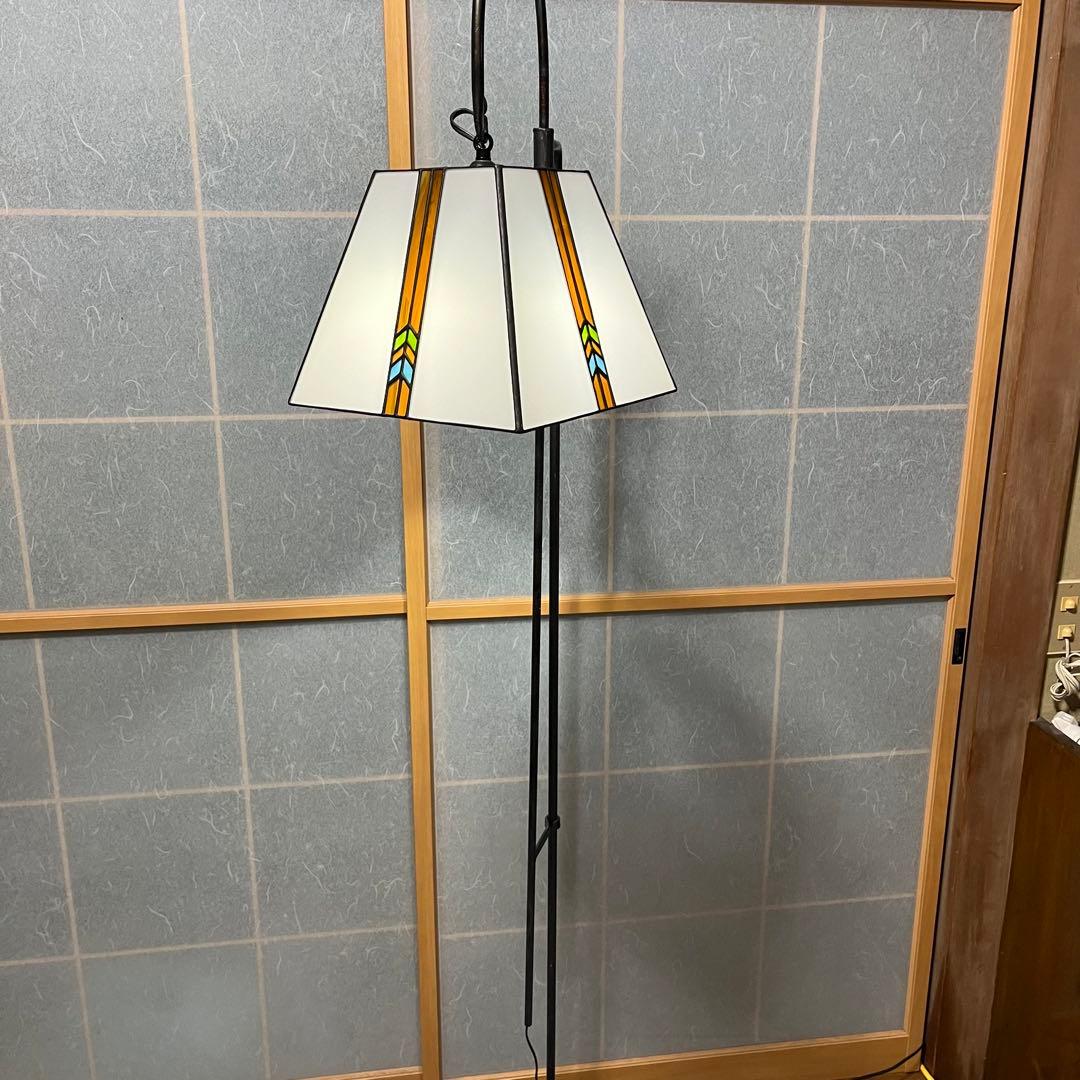 アンティーク　ステンドグラスライト　スタンドライト