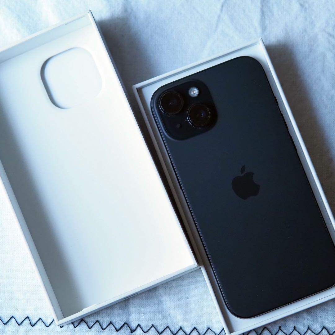 Apple iPhone15 ブラック128