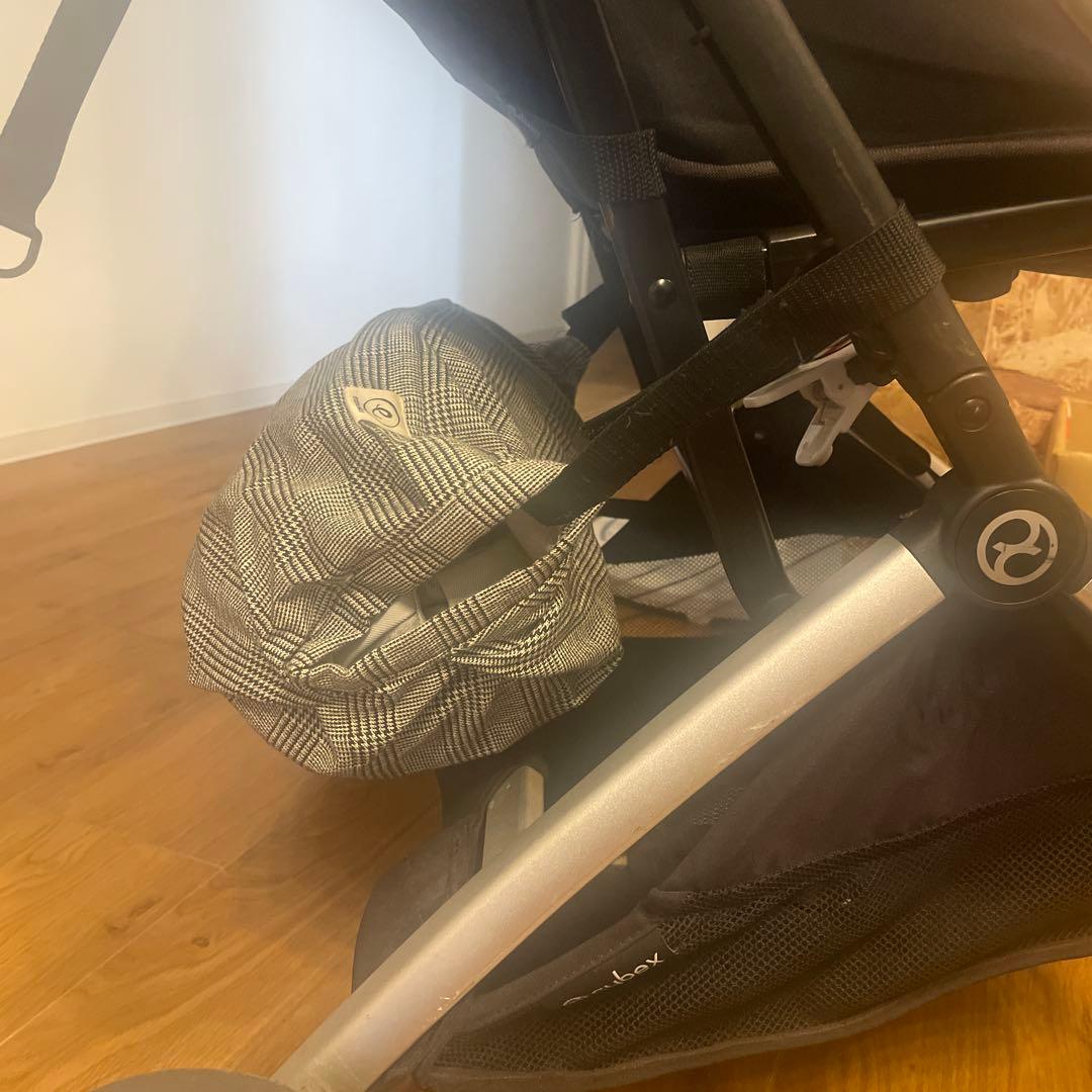 【ほぼ新品】ERGObaby 抱っこ紐　オムニブリーズ⭐︎ 持運び用自作鞄付
