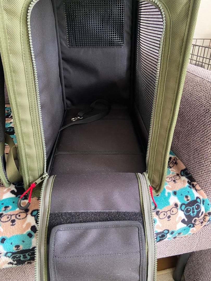 ペットキャリーバッグ & ペットハウス