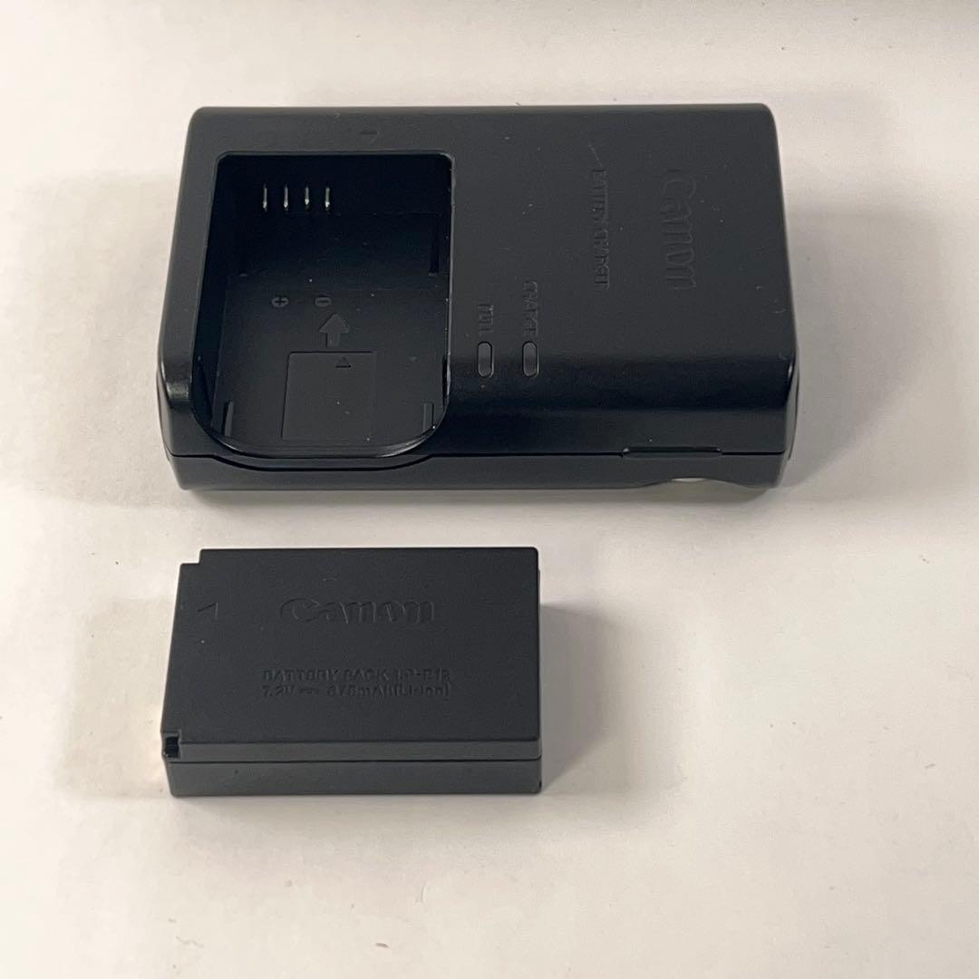 CANON EOS M10 ダブルズームキット