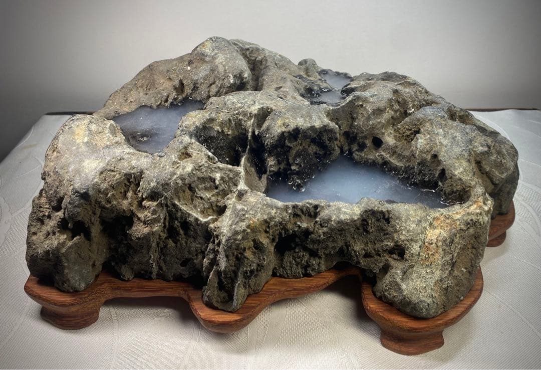 6638 春日石 粕川麒麟石 溜まり石 水石 盆栽 盆石 置物 鑑賞石