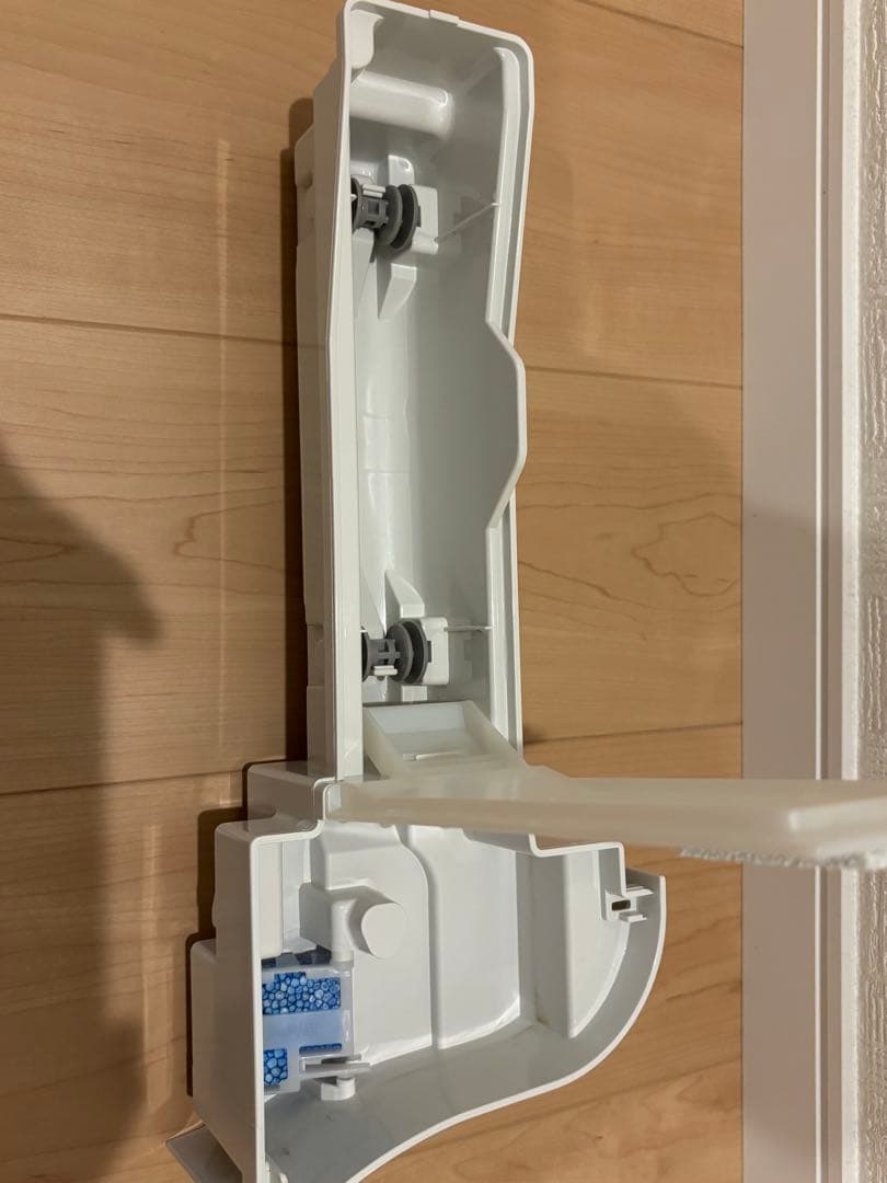 SHARP　加湿空気清浄機KC-N50-W