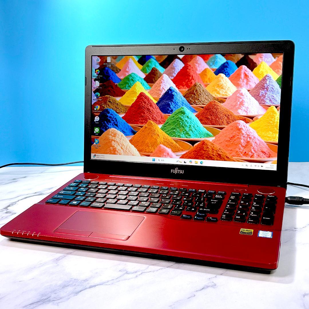 美品レッド！Corei7・メモリ12GB・SSD・ブルーレイ・ノートパソコン