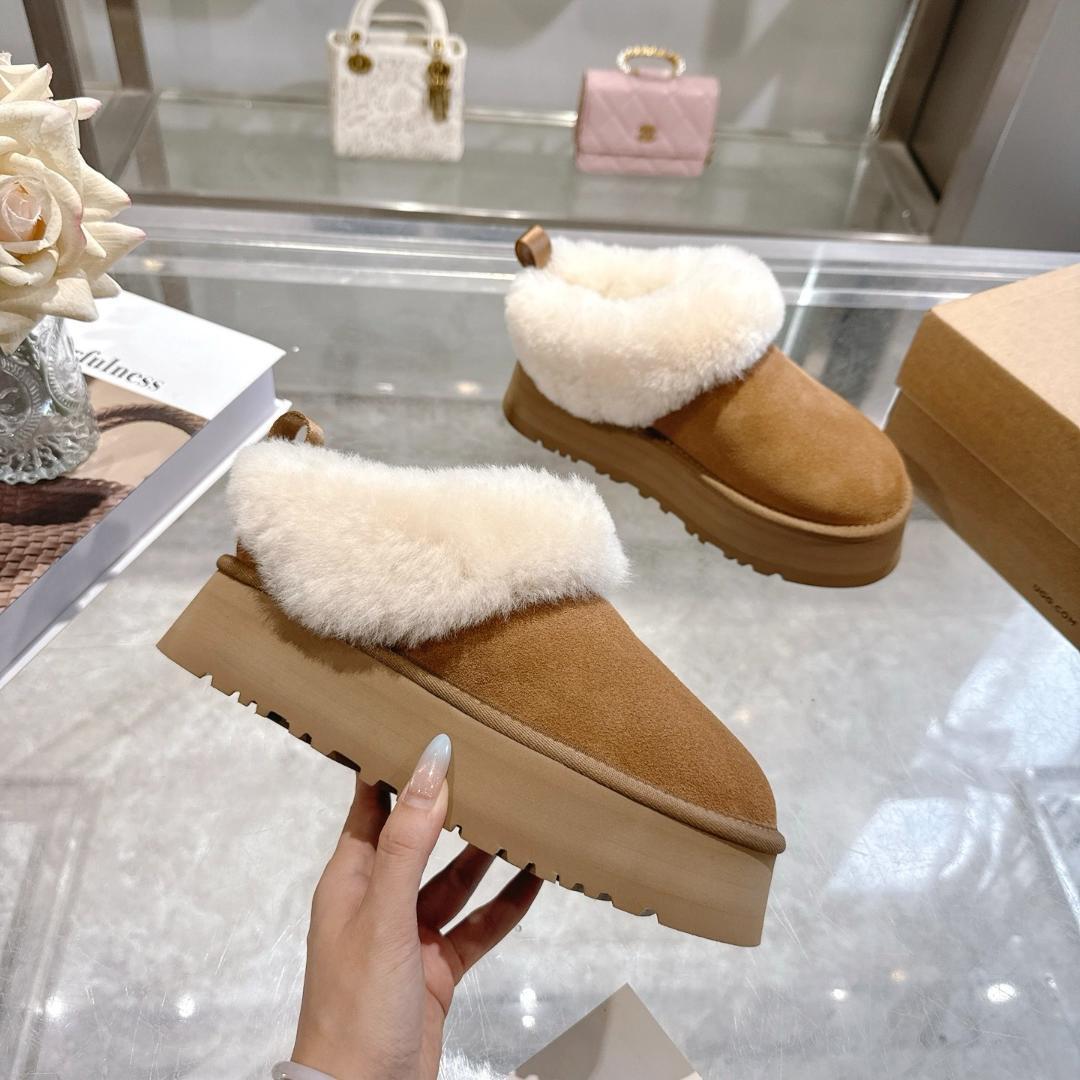 新品 UGG ブラウン ムートンブーツ 厚底