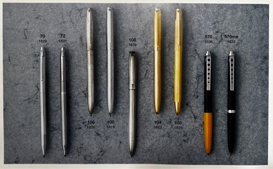 ⭐️価値の有る総銀製価値の高いNo106-O-mat4カラーマルチペン⭐️モンブラン