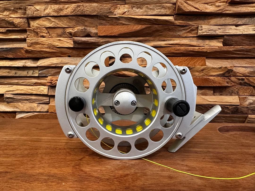 エアフロ　バランス911w Airflo　Balance フライリール