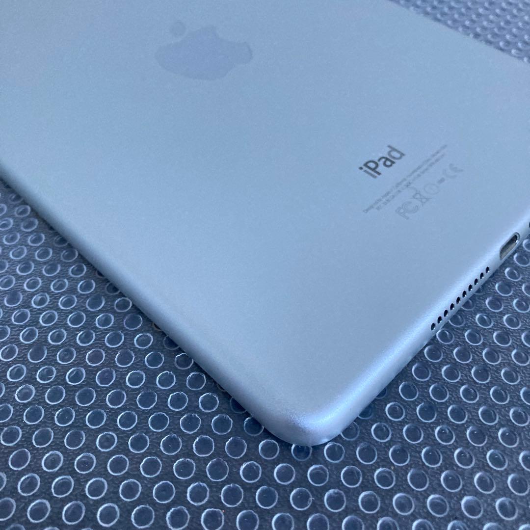3994【早い者勝ち】極美品新品級☆電池最良好☆iPad mini4 16GB☆