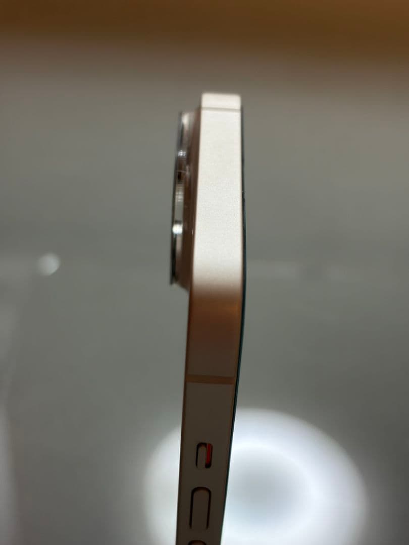 よ*ん様 よっちゃん iPhone 14 スターライト ケーブル、箱、ケー