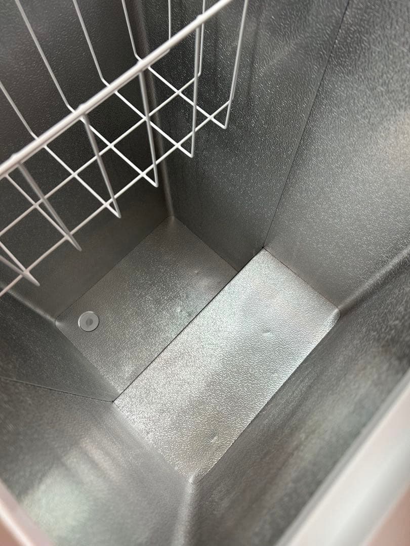 アイリスオーヤマ　冷凍庫　上開き　100L