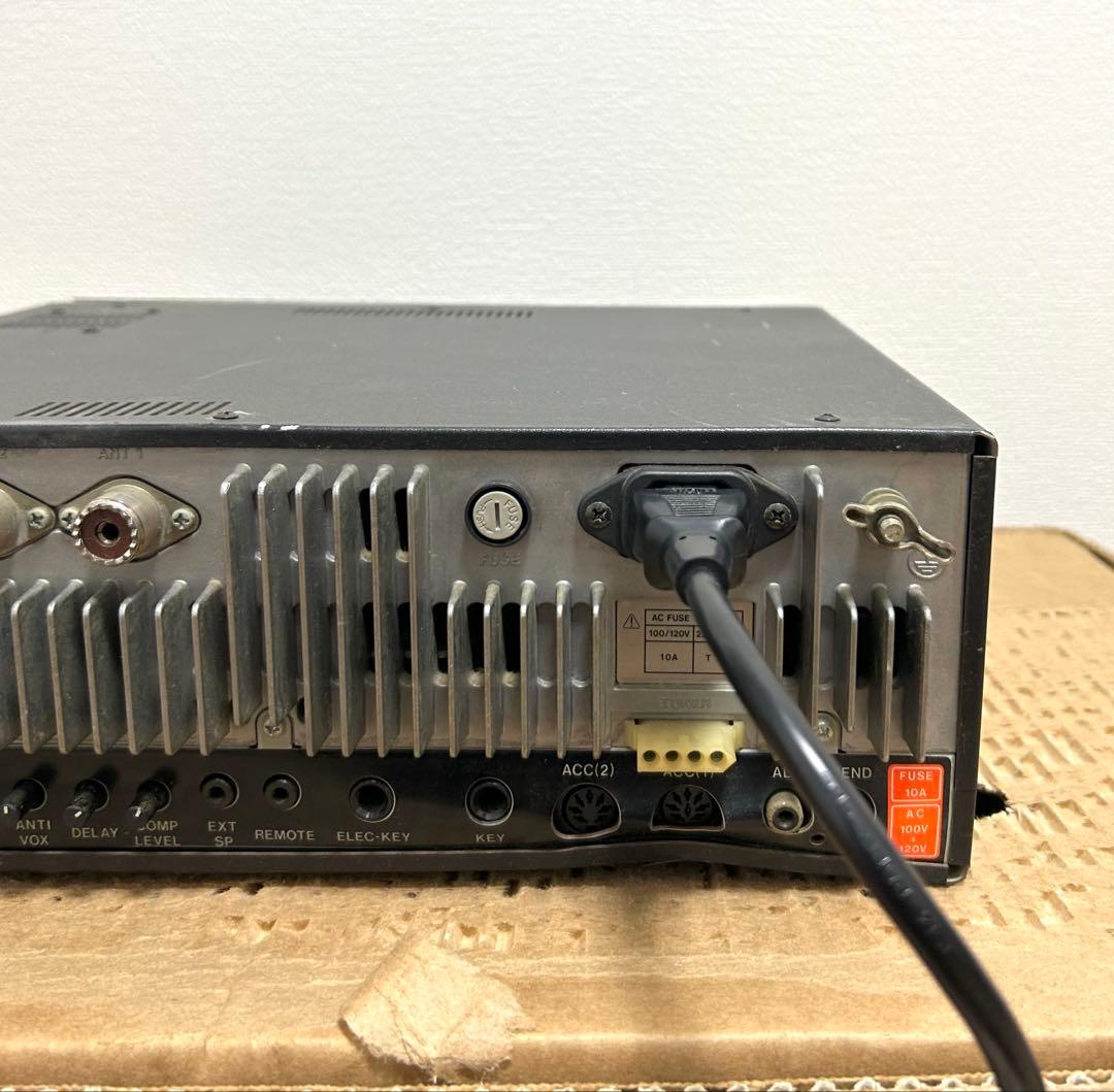 ICOM IC-736S HF/50MHz Transceiver ジャンク