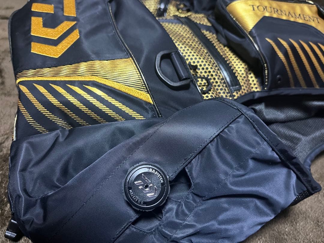 ダイワ トーナメント バリアテックDF-3108T ブラック XL 新品未使用品