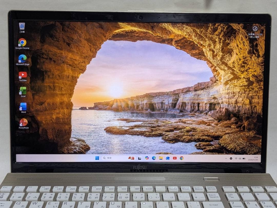 富士通　LifeBook　AH45D1　美品金　SSD　WIN11 Office