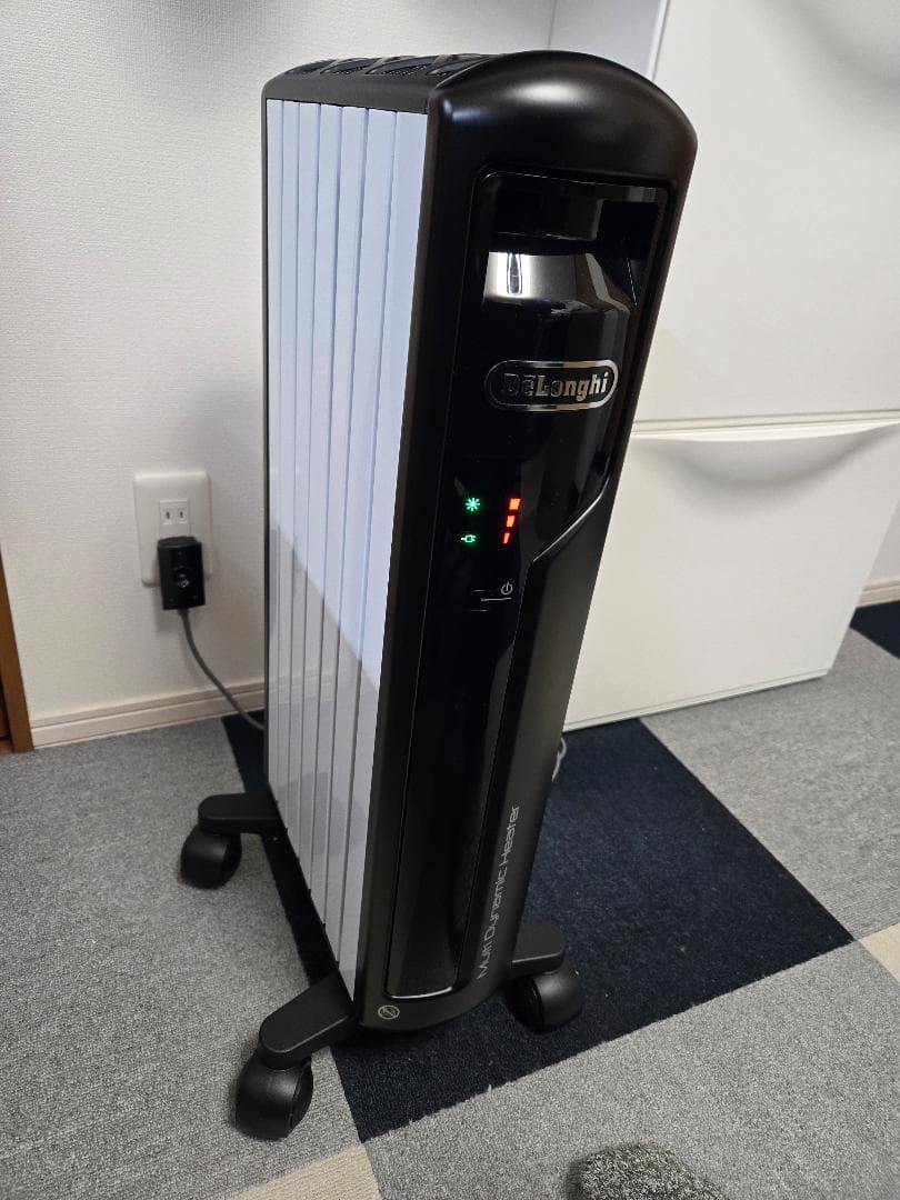 【美品】デロンギ(DeLonghi)マルチダイナミックヒーター MDH09-BK