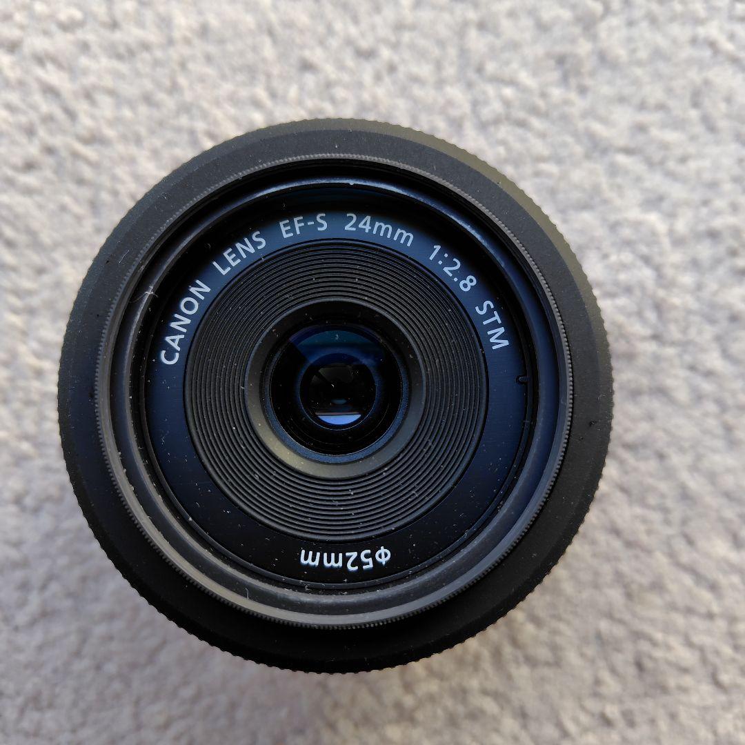 Canon EF-S 24mm f/2.8 STM レンズ