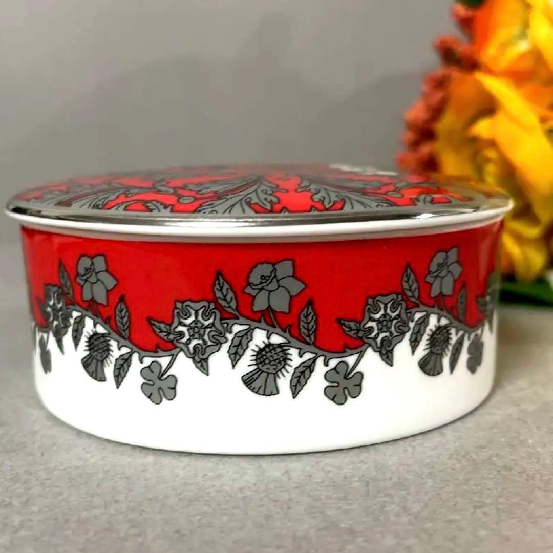 ハルシオンデイズ　エリザベス女王　プラチナジュビリー　小物入れ　赤　限定