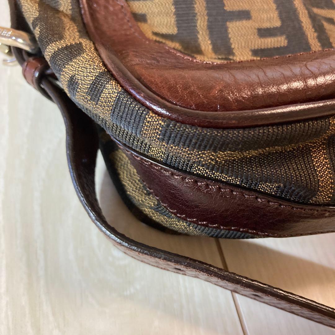 FENDI フェンディ バッグ ズッカ ムートン ショルダー 斜め掛け2WAY