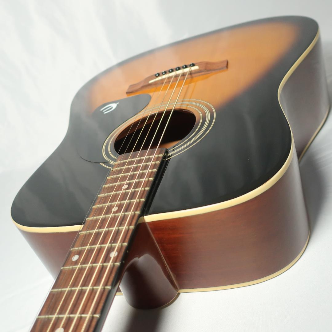 弦交換Epiphone DR-100/VS アコースティックギター 純正ケース付